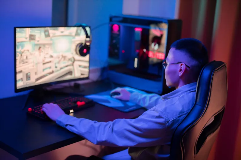 Done With the New Stuff: Why Burned-Out Gamers Are Crawling Back to Lineage 2